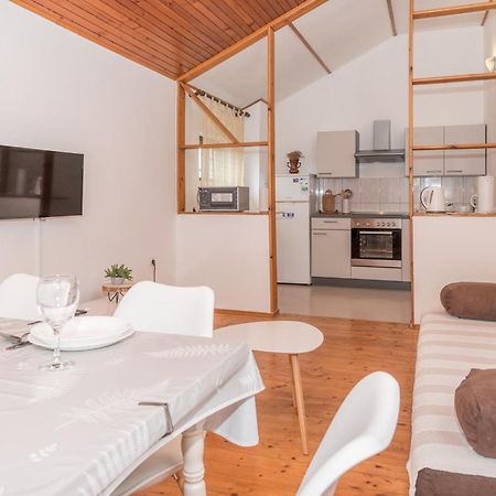 Apartmani Danijel Nin Exterior foto